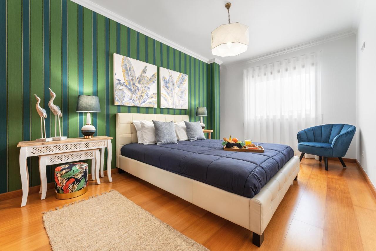 Ocean Getaway - Private Parking And Sea View Apartment Назаре Екстериор снимка
