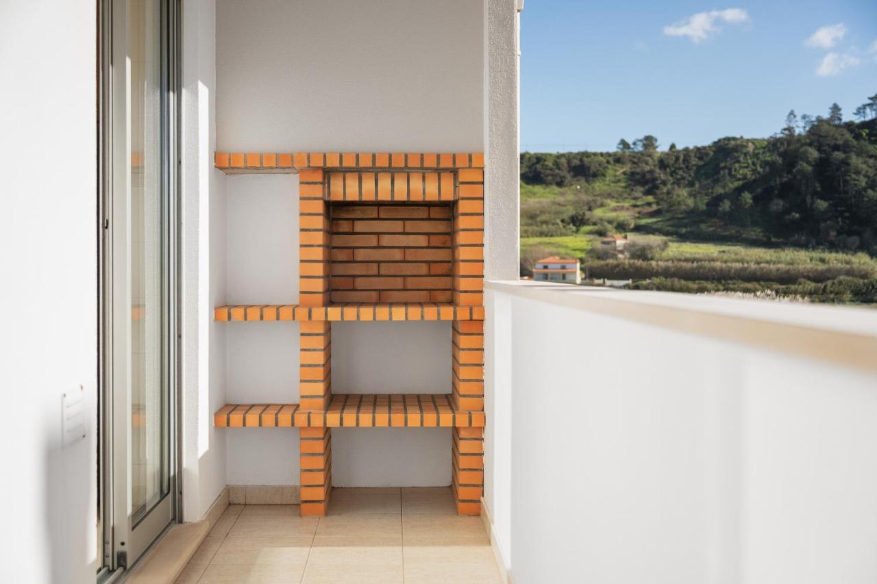 Ocean Getaway - Private Parking And Sea View Apartment Назаре Екстериор снимка